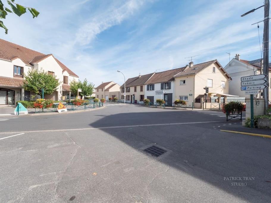 Appartement 7 Personnes Pres De Disney & Paris Шантлу-ан-Брі Екстер'єр фото
